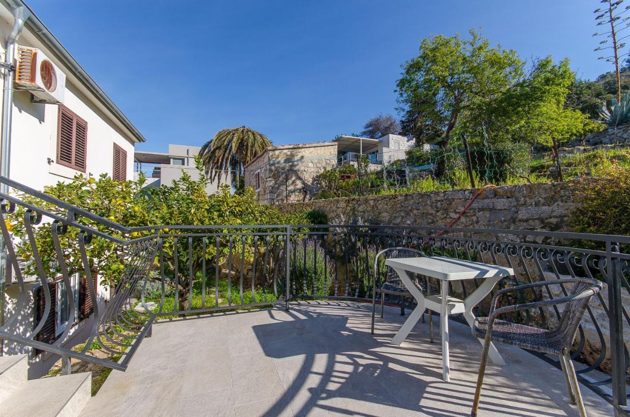 Apartments Ivanka Vis Dış mekan fotoğraf