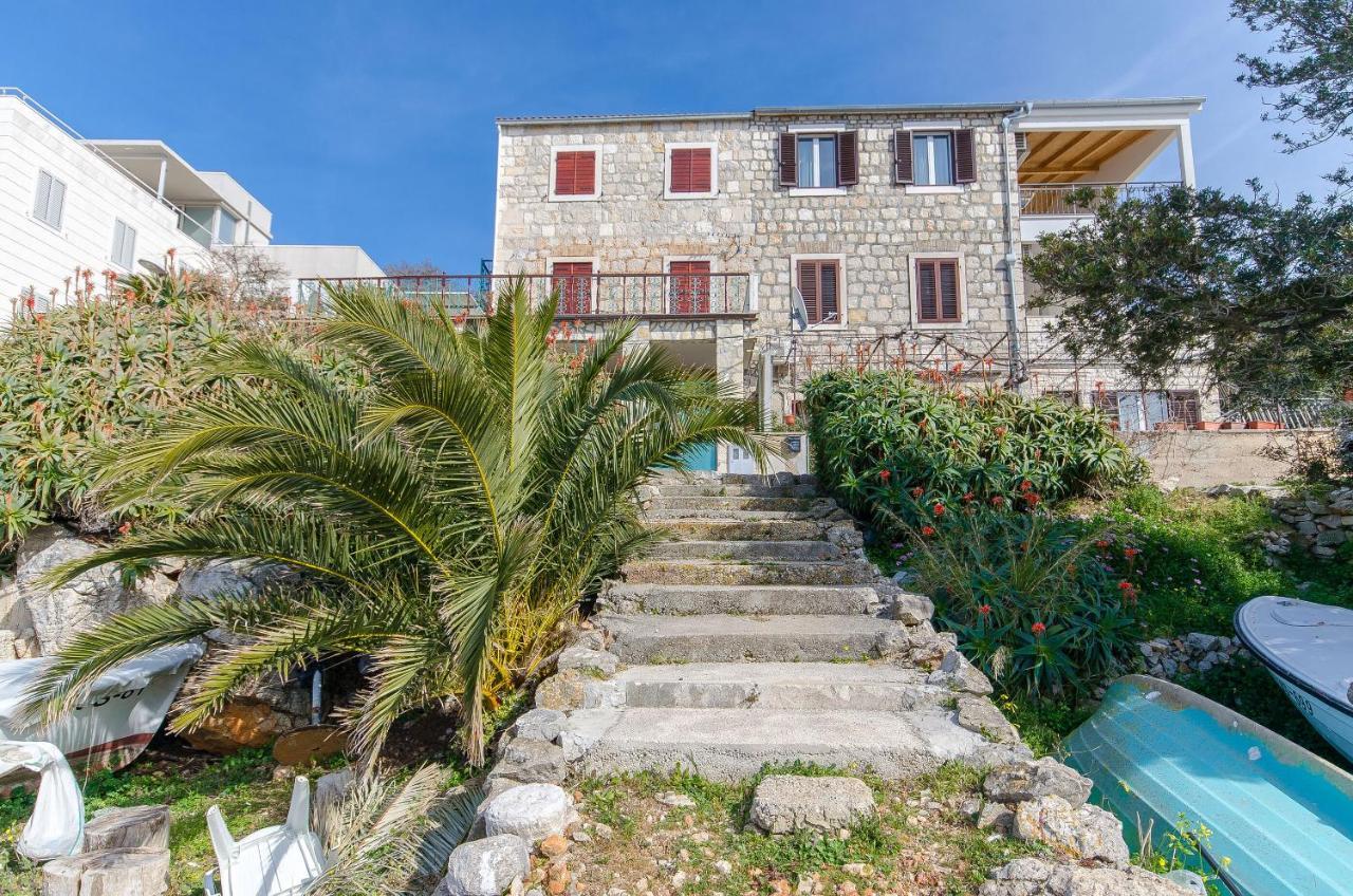 Apartments Ivanka Vis Dış mekan fotoğraf